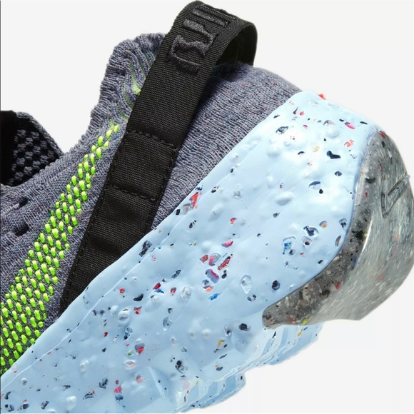 Nike Space Hippie 04 CD3476-001 Grey Volt Unisex - Picture 8 of 9